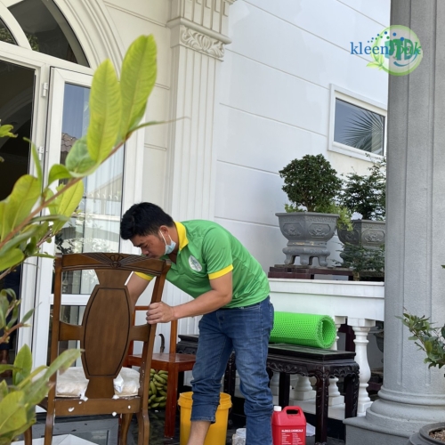 Vệ sinh biệt thự tại Bình Dương