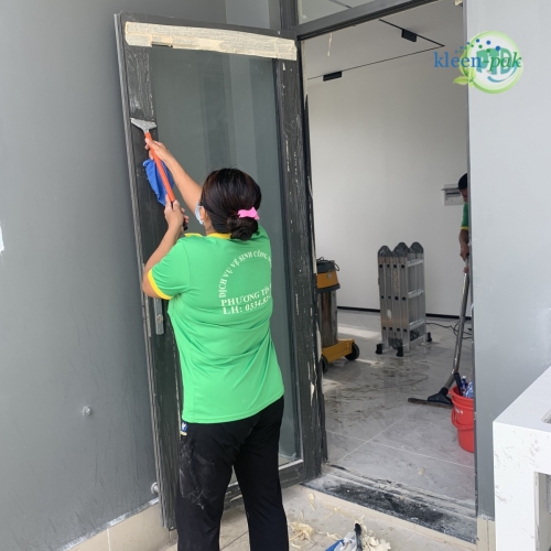 Dọn dẹp nhà sau xây dựng